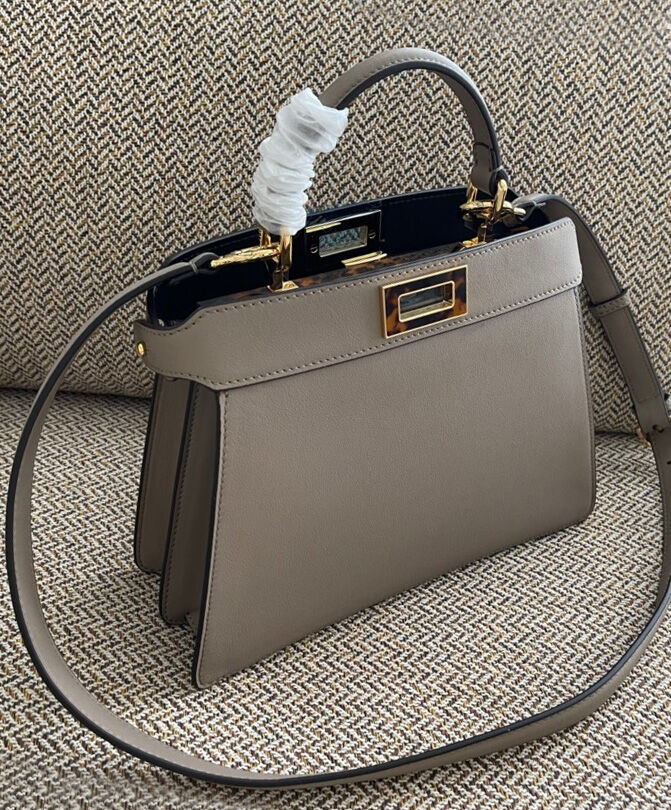 Fendi Peekaboo Iseeu Small Handbag 8BN327 Grey